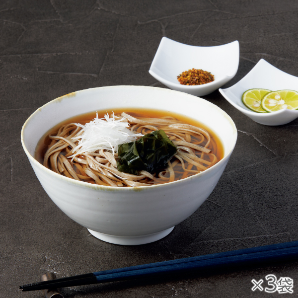<!--自家製粉そば粉のなま蕎麦 3袋*-->