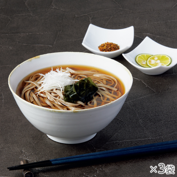 <!--自家製粉そば粉のなま蕎麦 3袋* -->