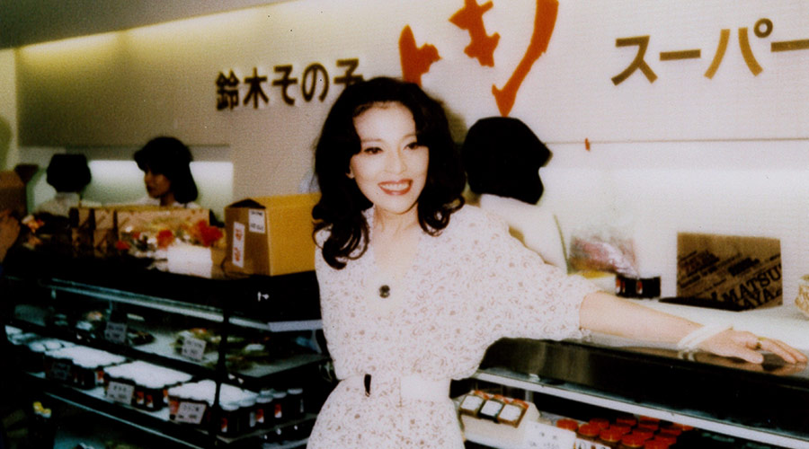 松坂屋銀座店「トキノ」の店頭にて
