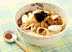 具だくさんで大満足の一品♪<br>スパイスが代謝アップの秘訣です